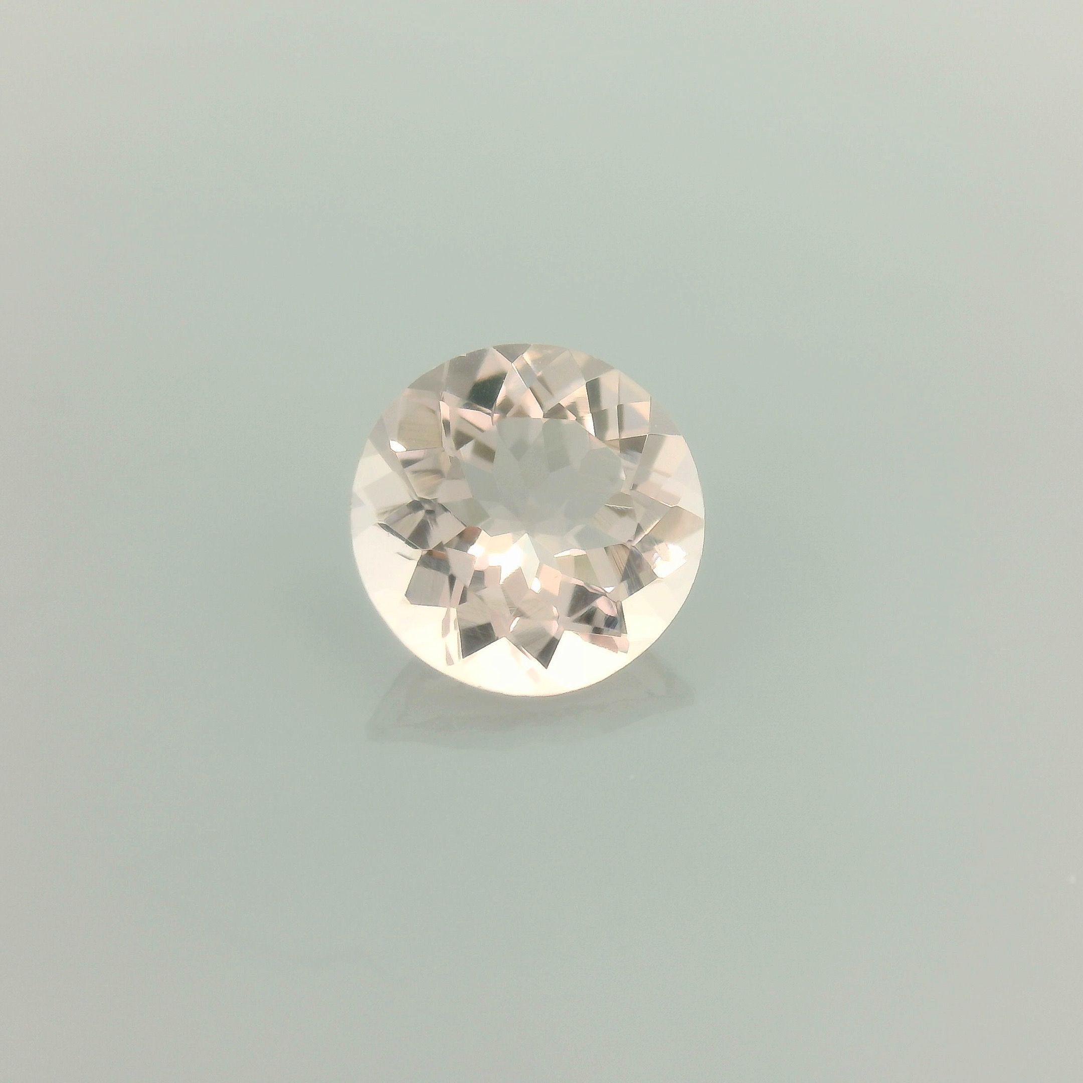 Morganit 2,19 ct, różowy, szlif okrągły