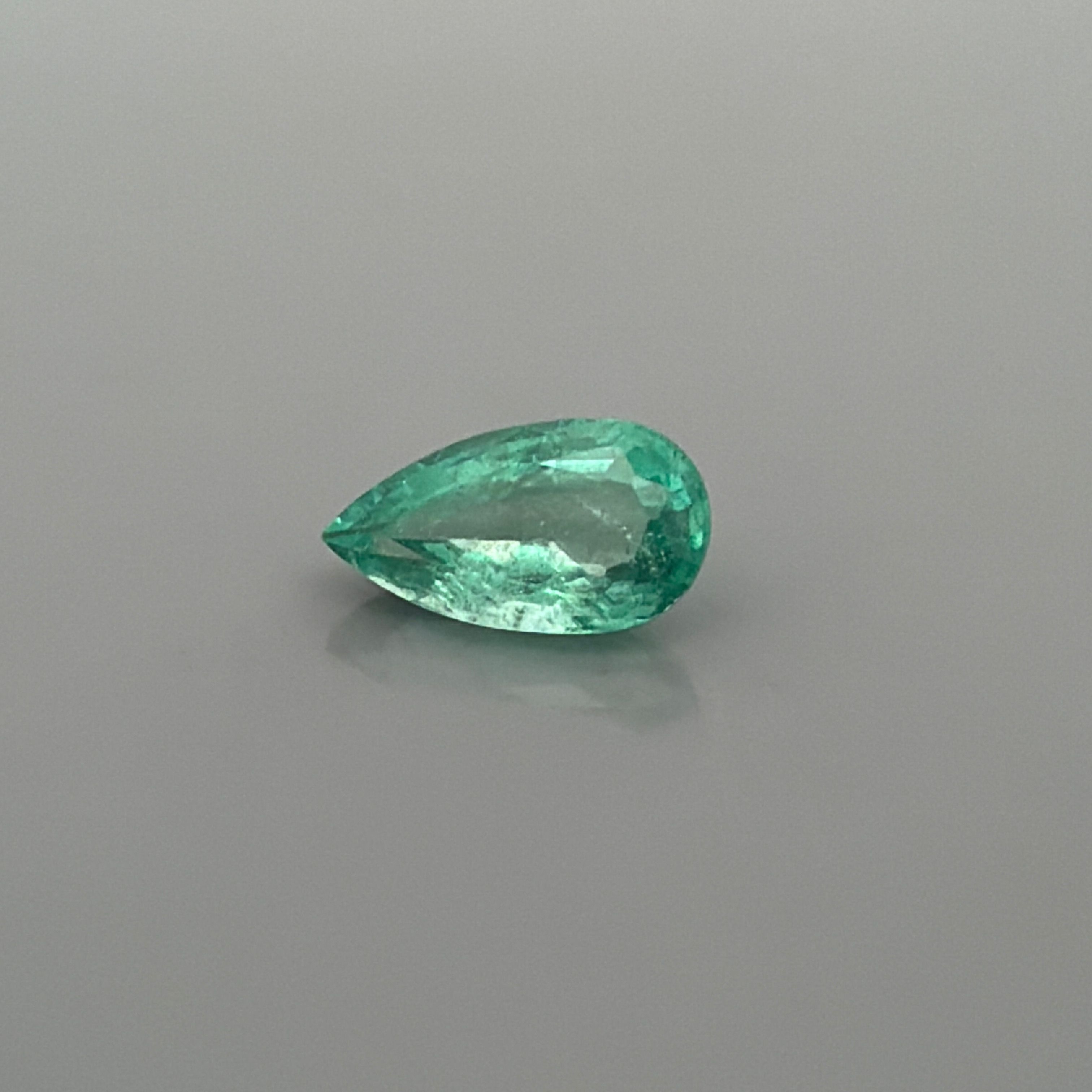 1.91 ct Emerald