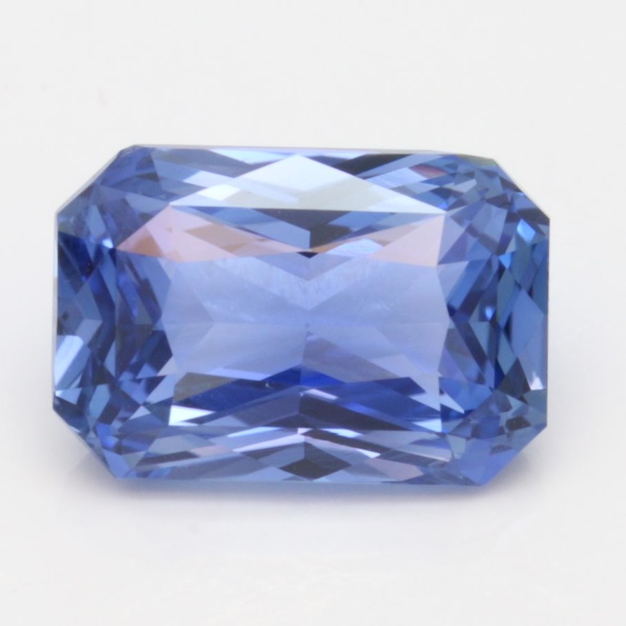 4.05 ct Sapphire