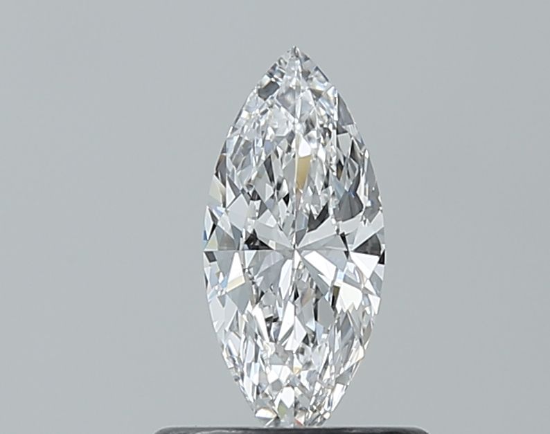 Prírodný diamant markíz,...