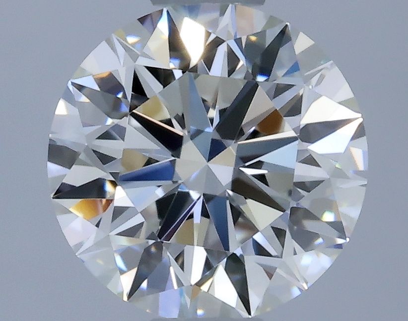 Prírodný diamant okrúhly...