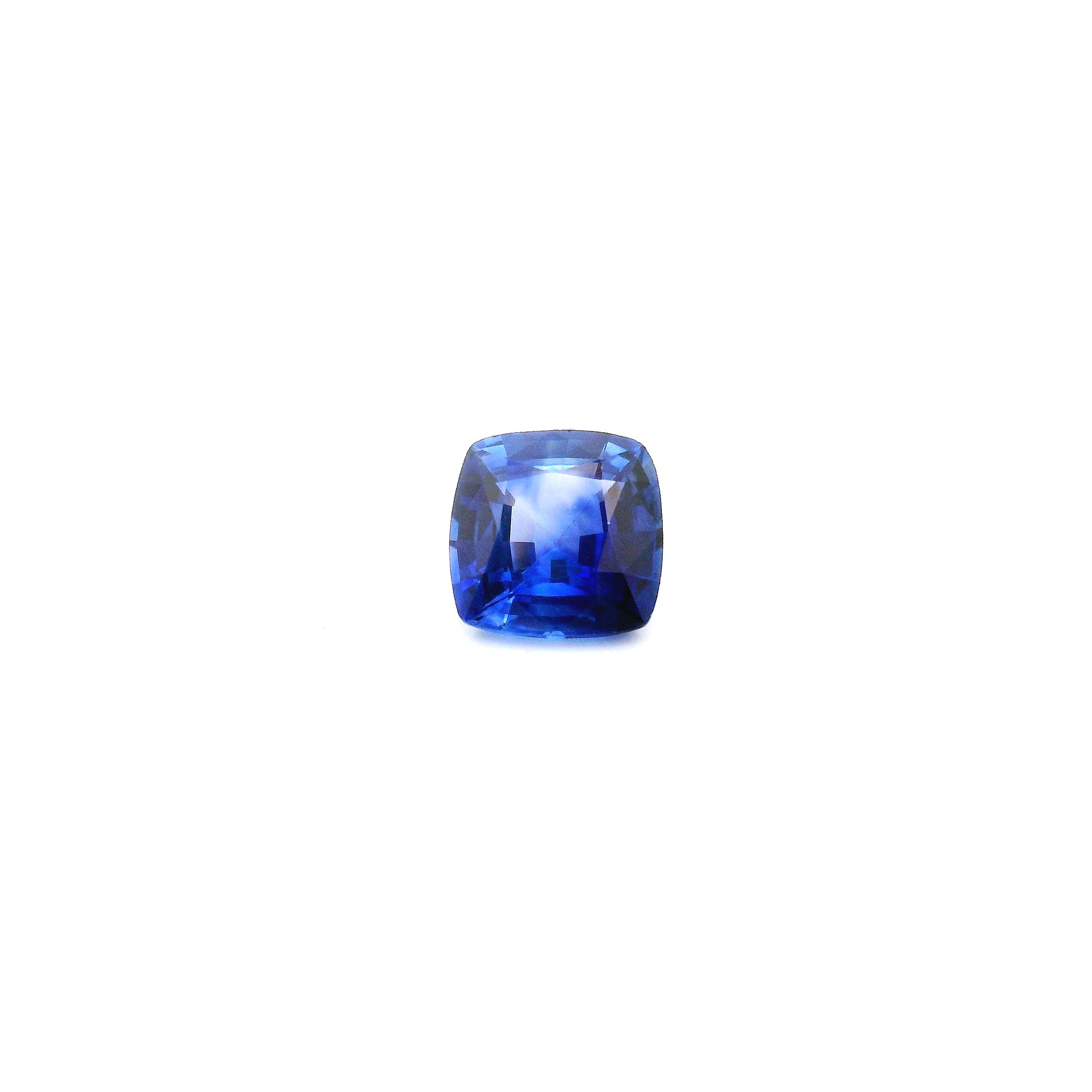 0.57 ct Cushion Sapphire