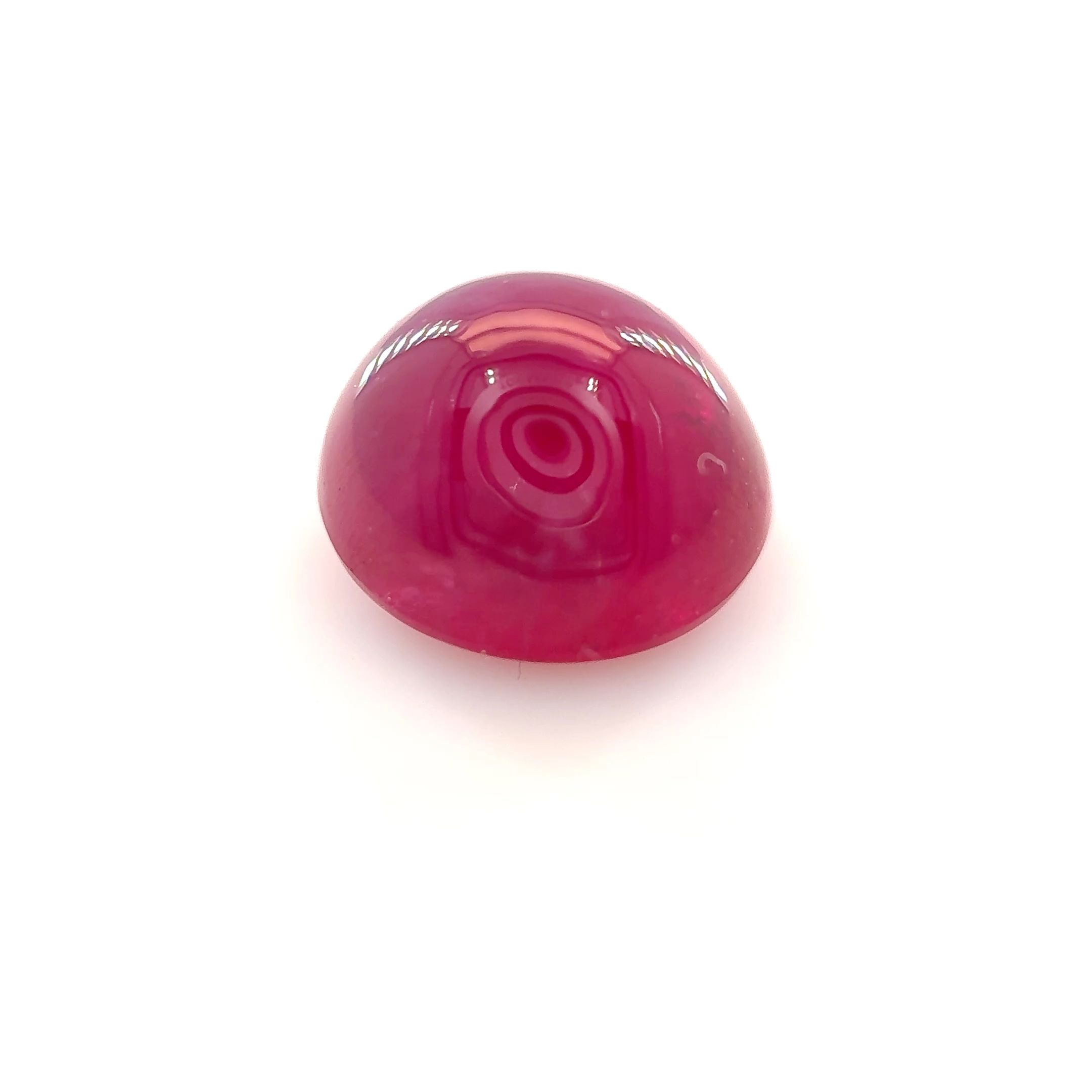 Rubin 2,98 ct, czerwony, kaboszon