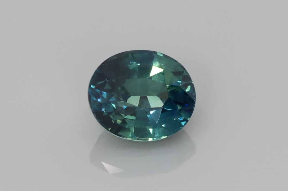 Szafir 2,01 ct, morski, szlif owalny