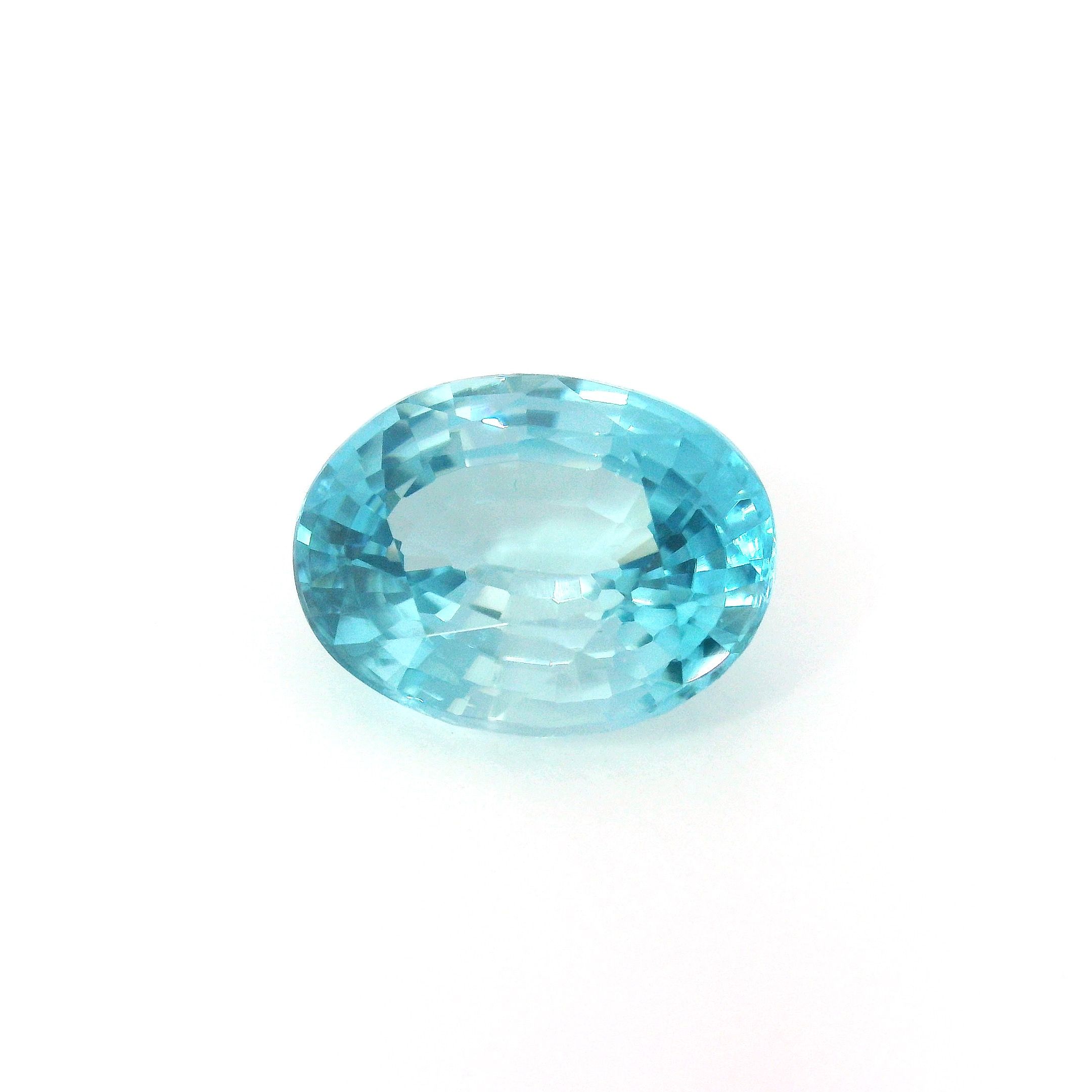 Cyrkon 4,90 ct, niebieski, szlif owalny