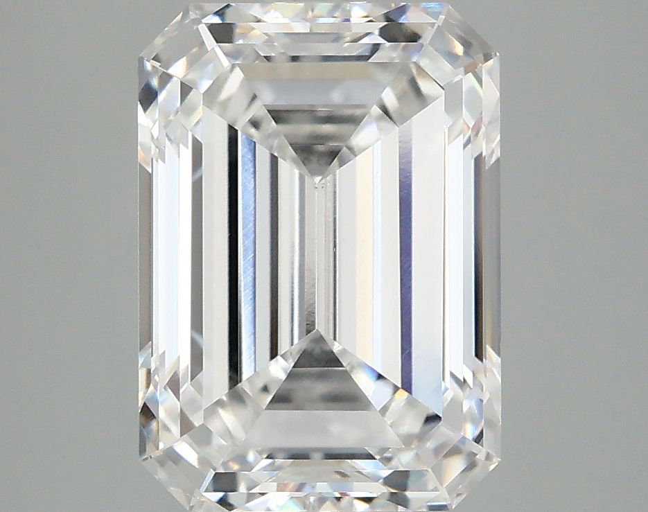 EMERALD 4.06ct E VVS2 – EX EX NON