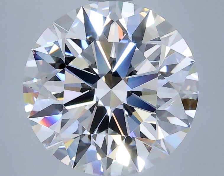 Prírodný diamant okrúhly...