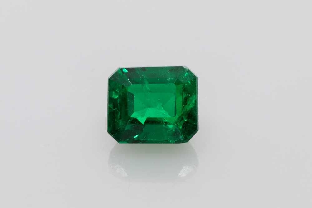 Szmaragd 1,50 ct, zielony, szlif ośmiokątny