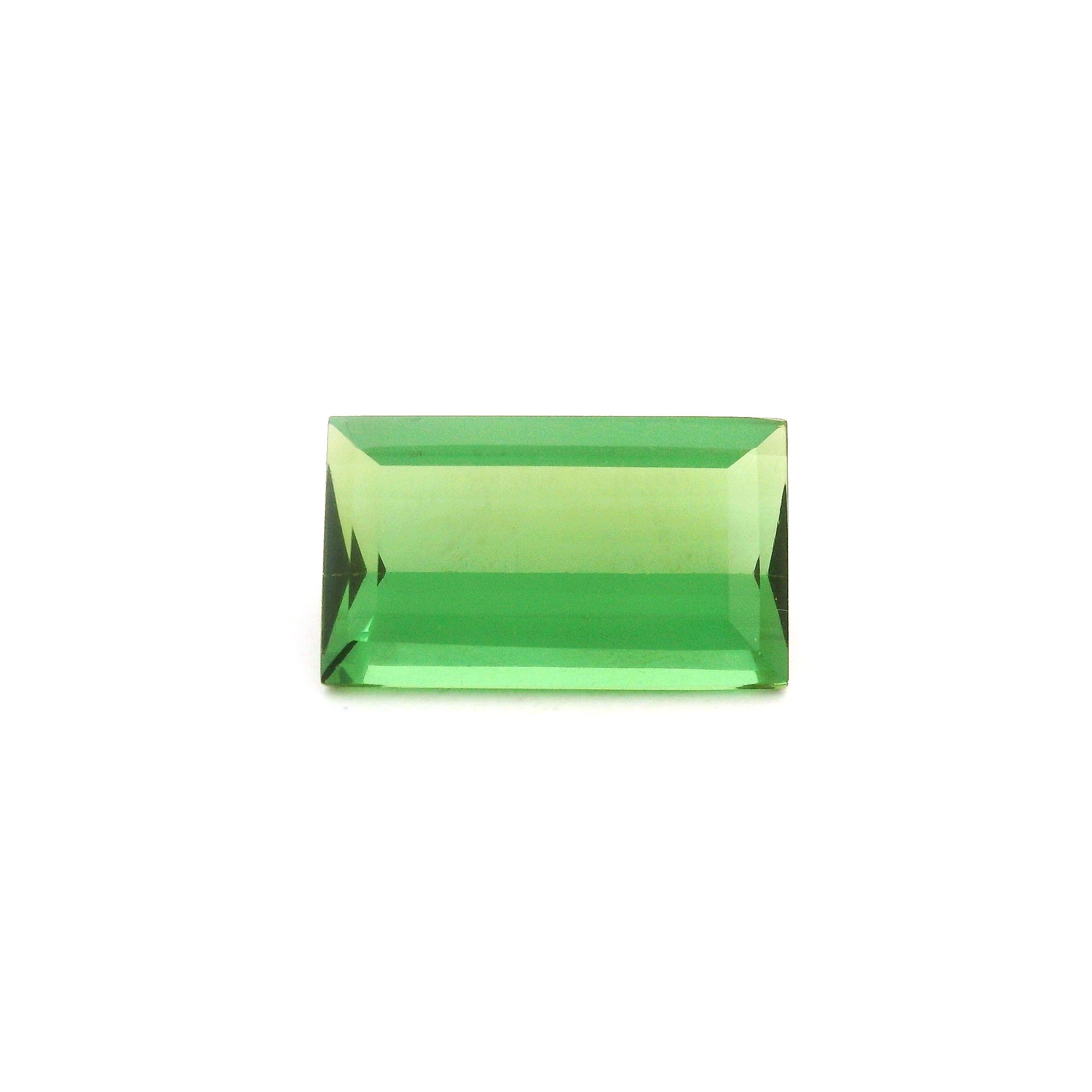 3.54 ct Rectangular tourmaline