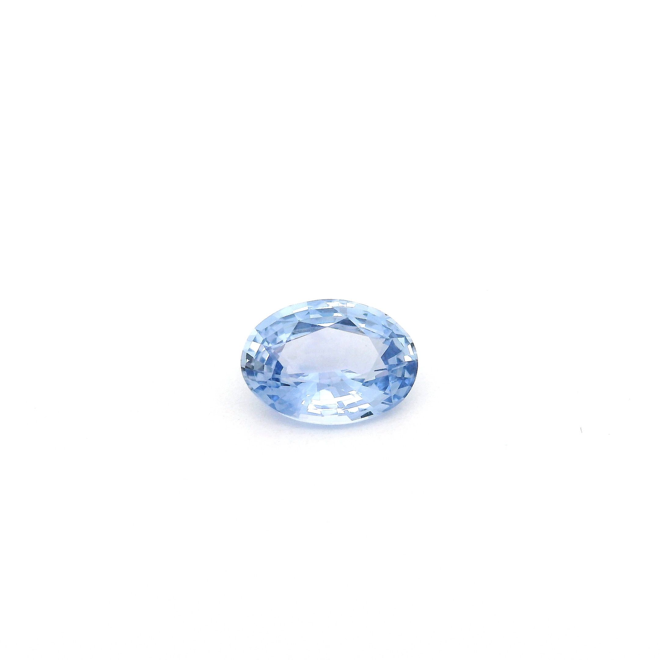 0.81 ct Oval sapphire