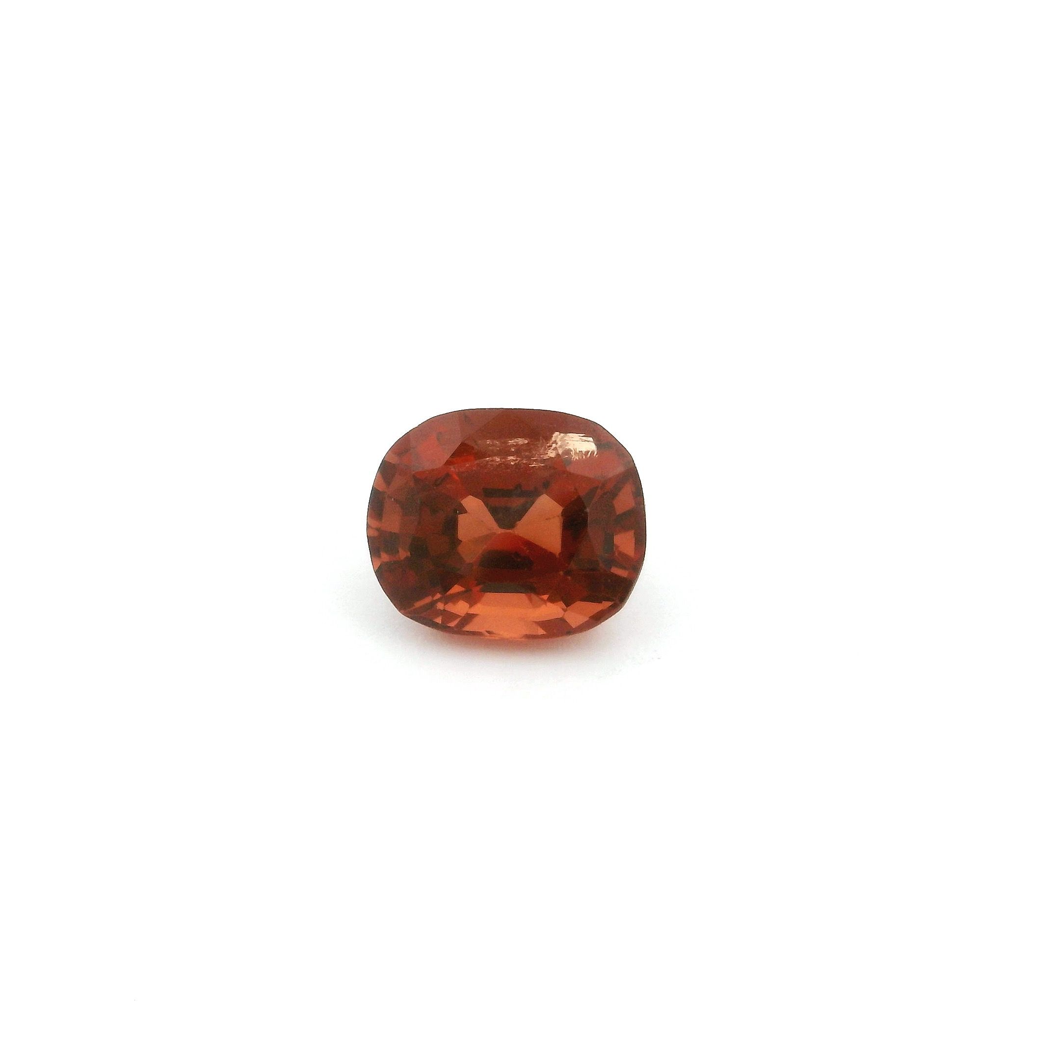 Spinel 1,32 ct, czerwony, szlif cushion