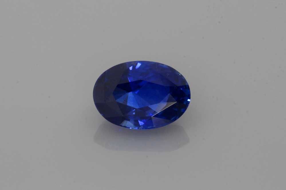 SAPPHIRE FACETED 2.03ct BLUE Vivid BLUE SI SRILANKA HEATED