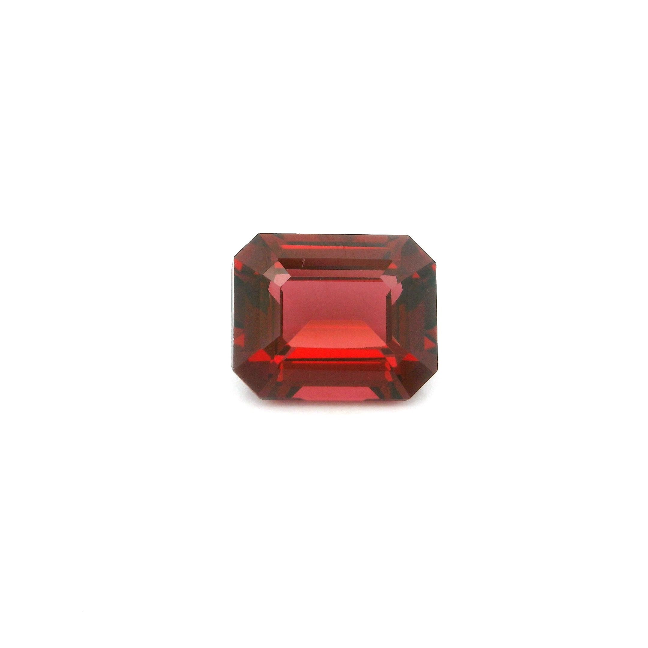 2.28 ct Octagonal garnet