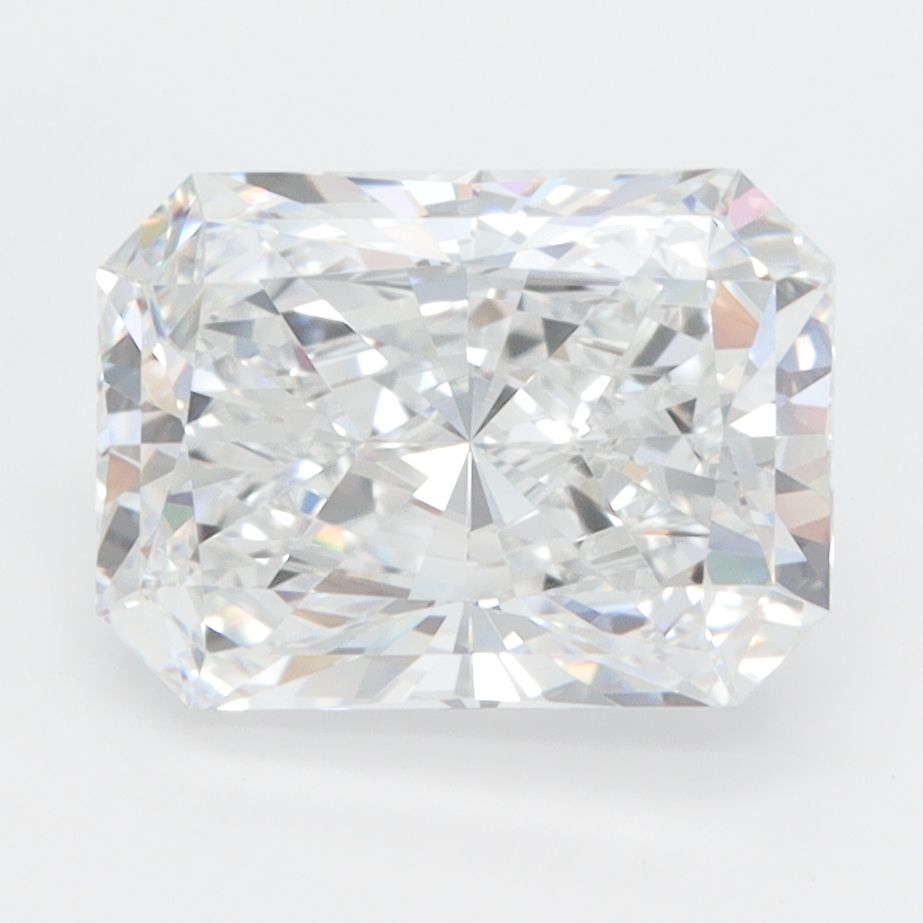 3.1-carat radiant diamond with D color, null cut, and VVS2 clarity.