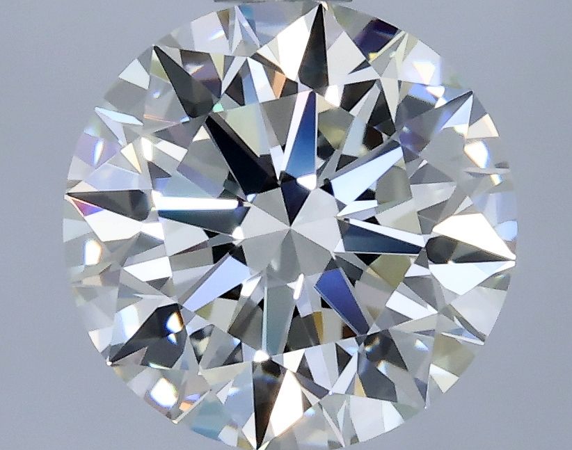 Prírodný diamant okrúhly...