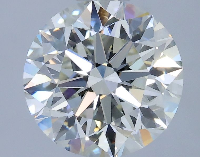 Prírodný diamant okrúhly...