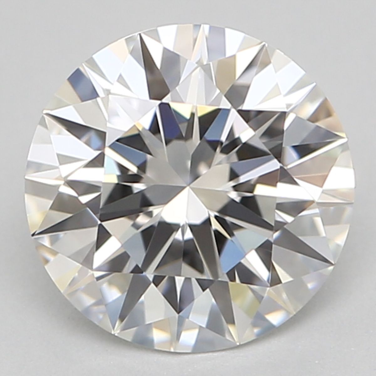 Prírodný diamant okrúhly...