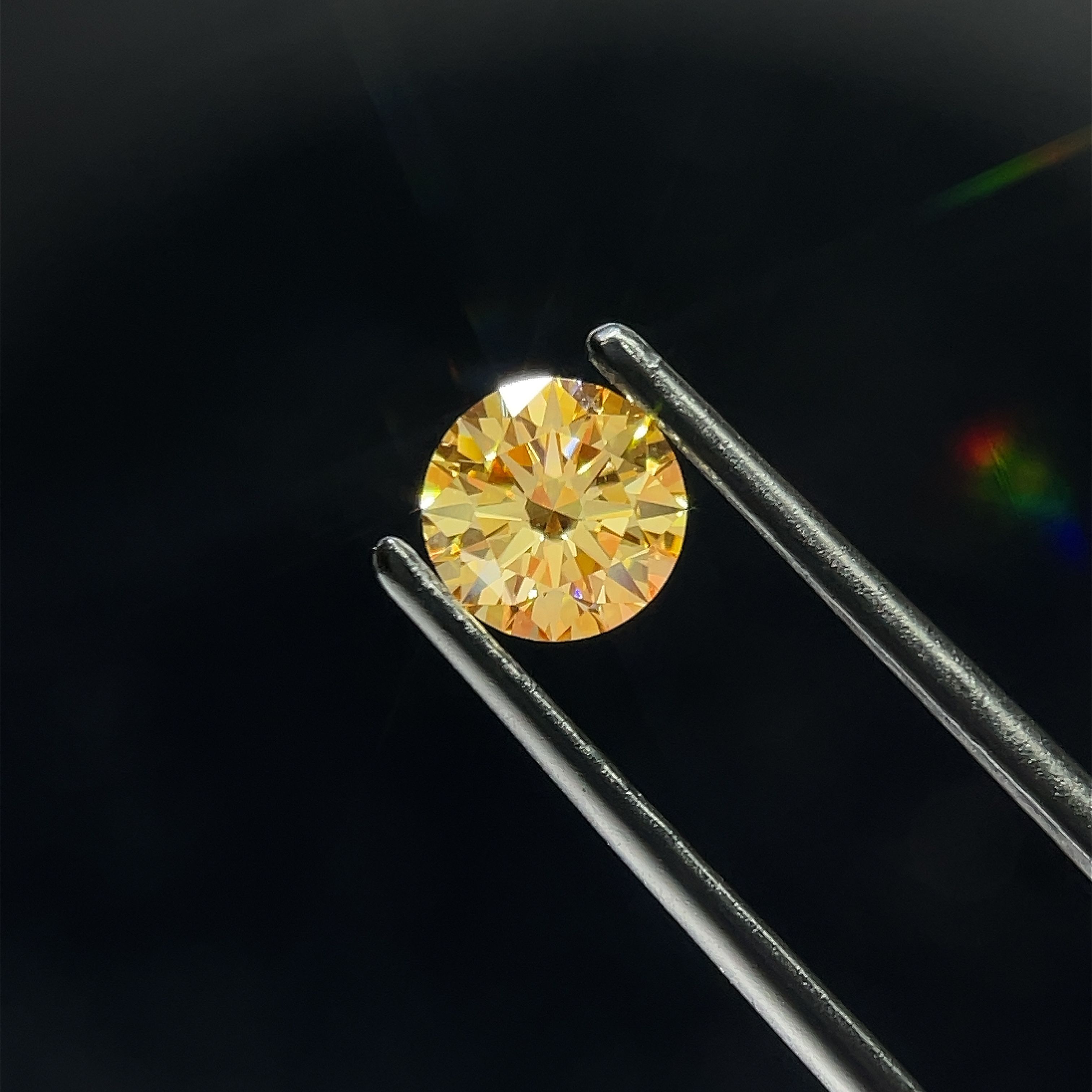 0.89 CT Yellow ROUND