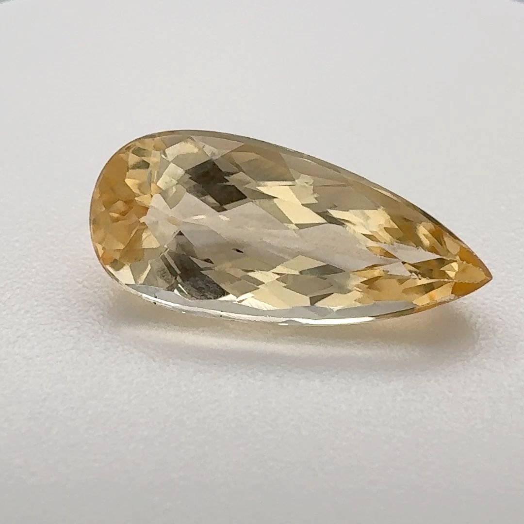 2.81 ct Topaz