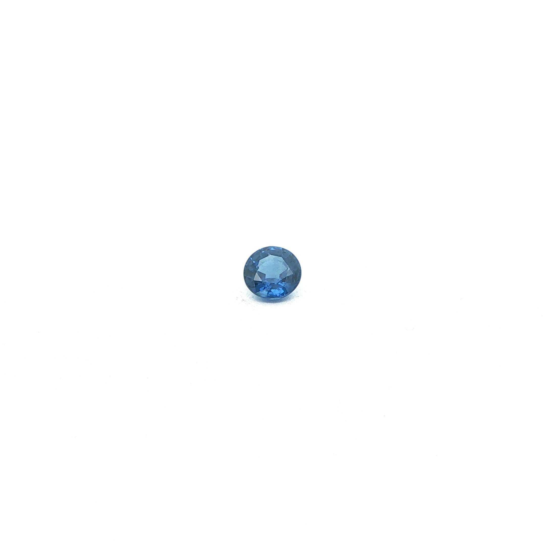 0.62 ct Round sapphire