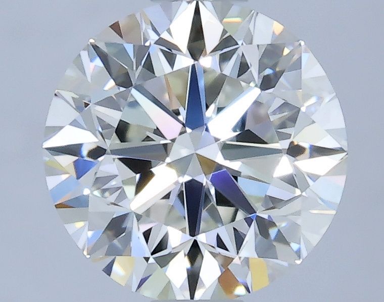 Prírodný diamant okrúhly...