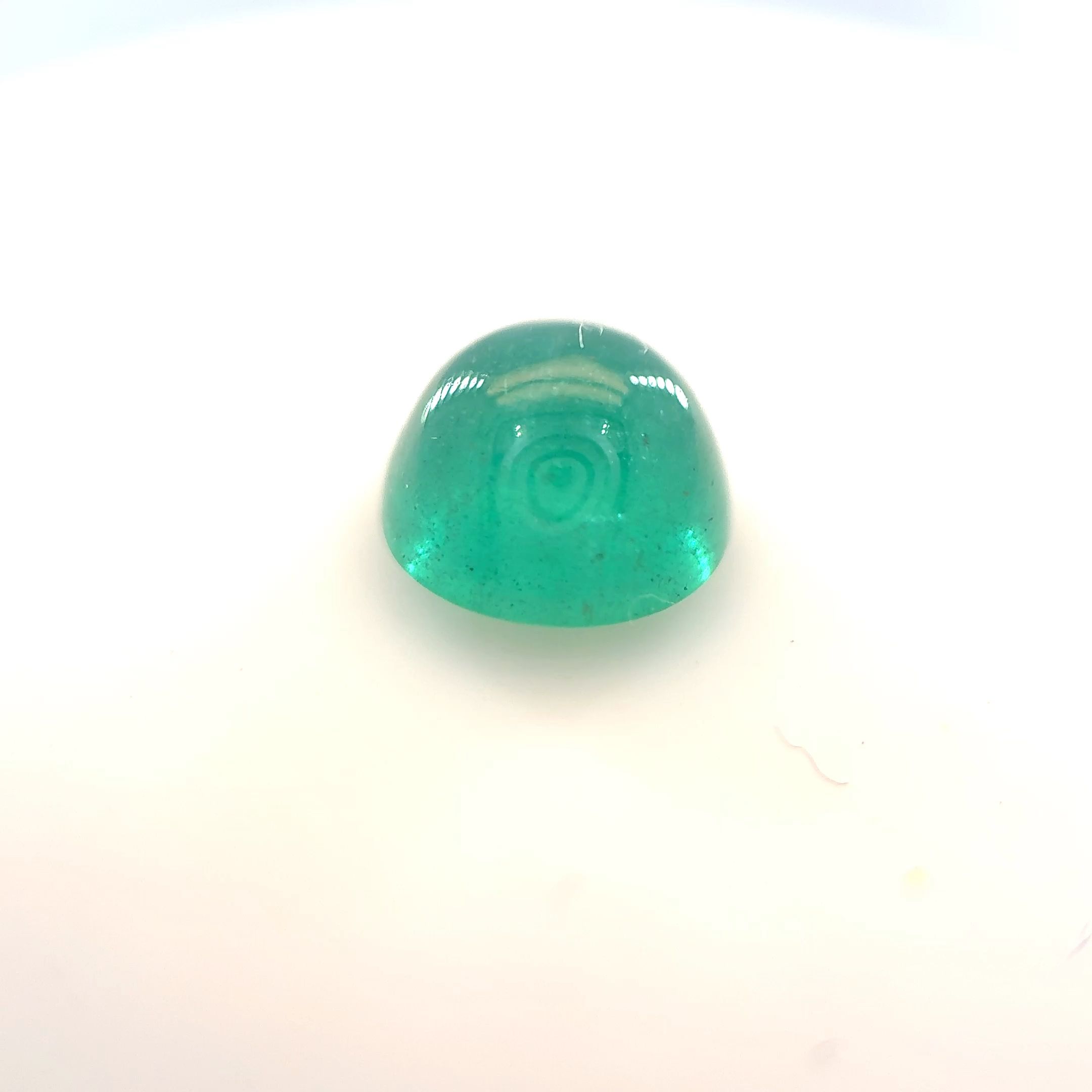 Szmaragd 1,77 ct, zielony, kaboszon