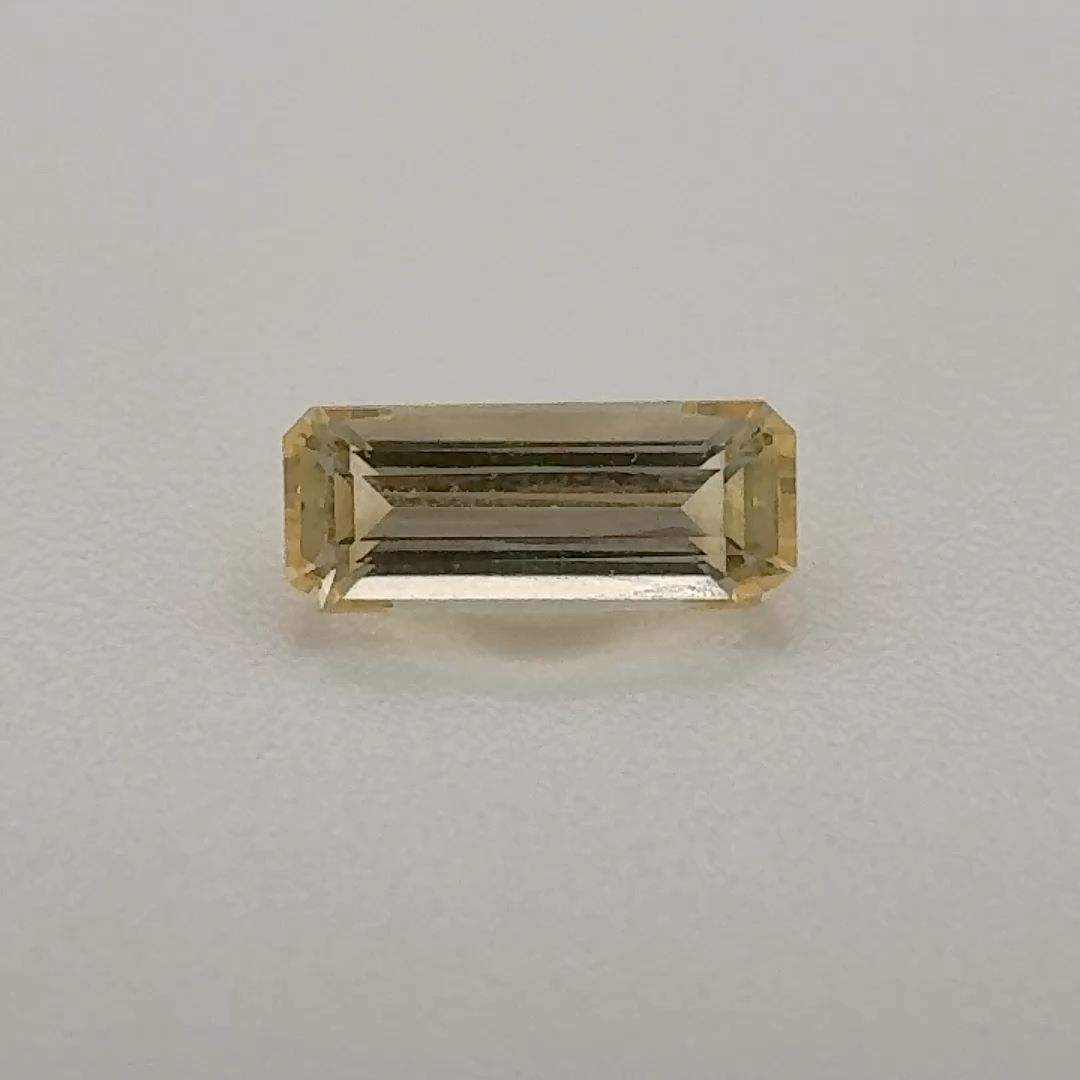 0.65 ct Topaz