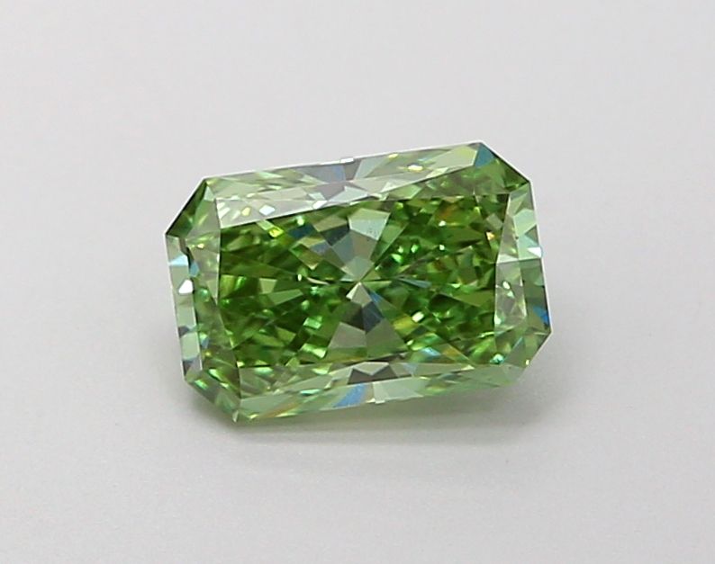 0.71 CT Fancy Vivid Green RADIANT