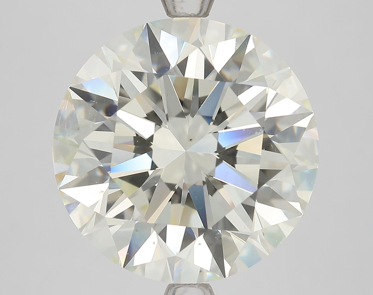 Prírodný diamant okrúhly...