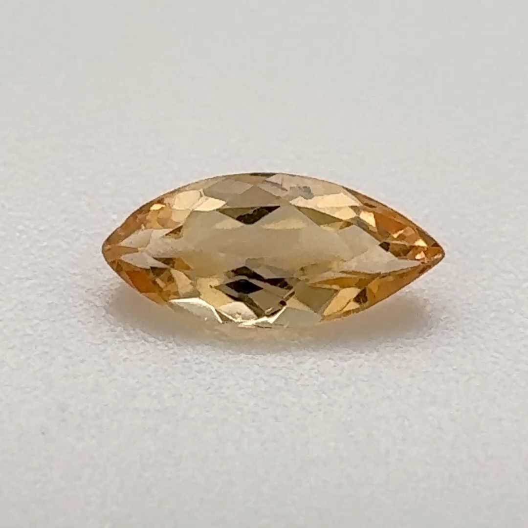 0.49 ct Topaz
