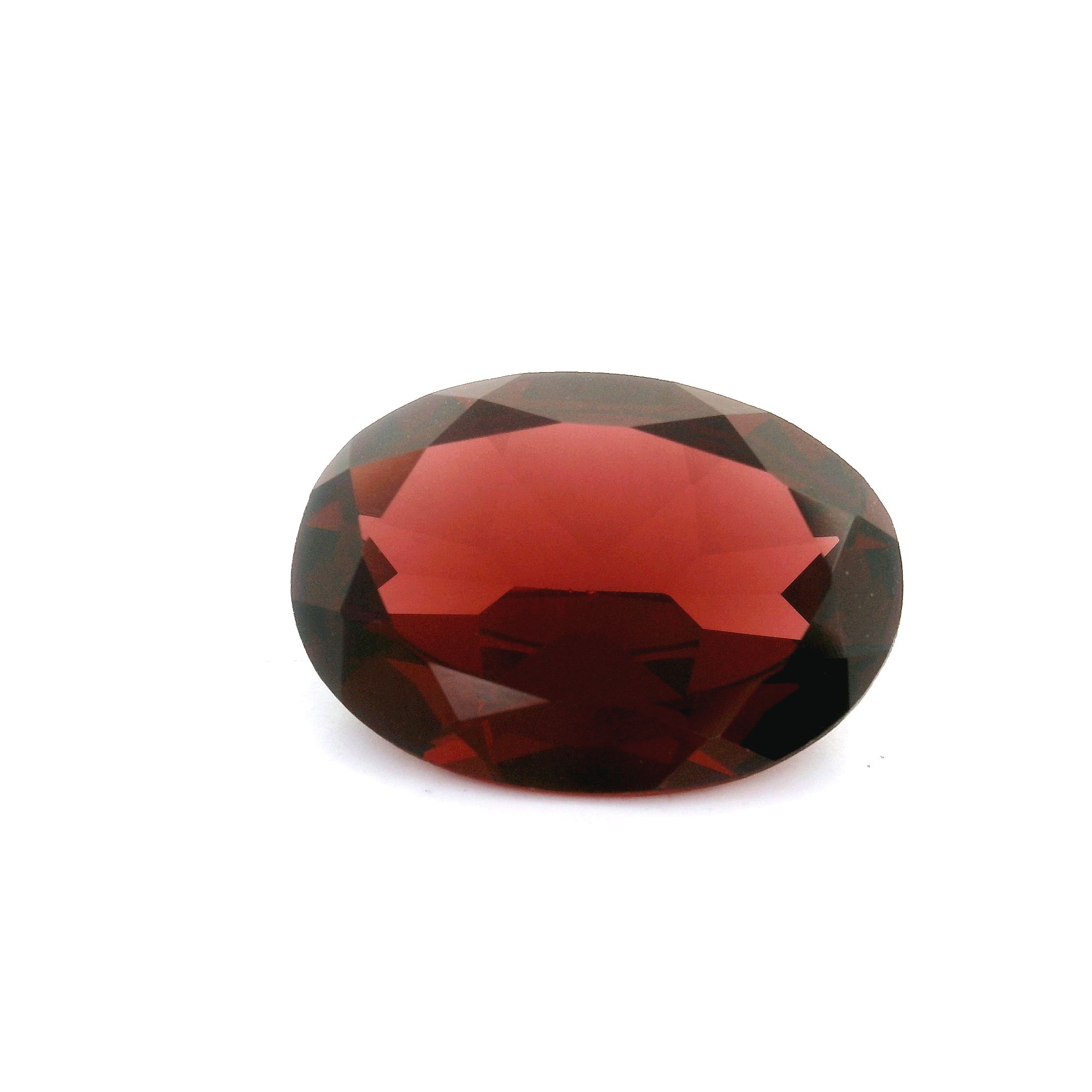 Granat 5,60 ct, czerwony, szlif owalny
