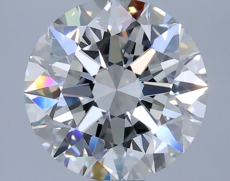 Prírodný diamant okrúhly...