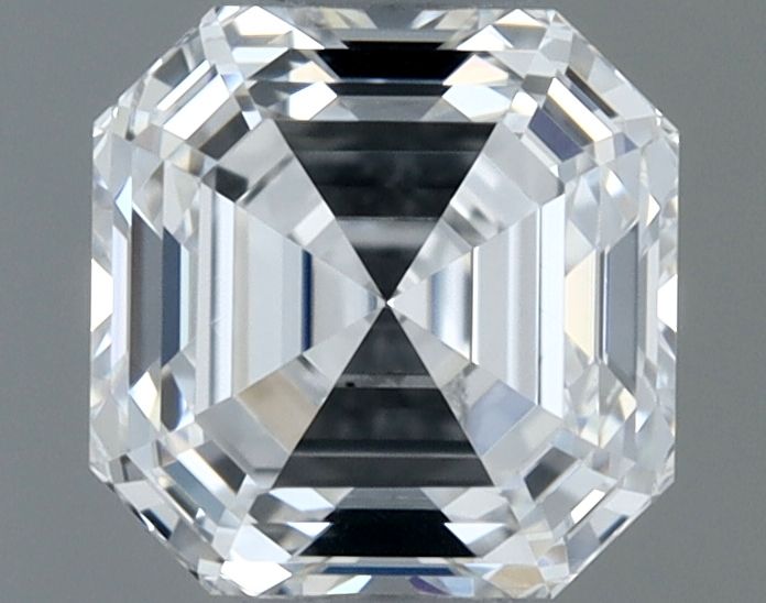 Prírodný diamant štvorcový...