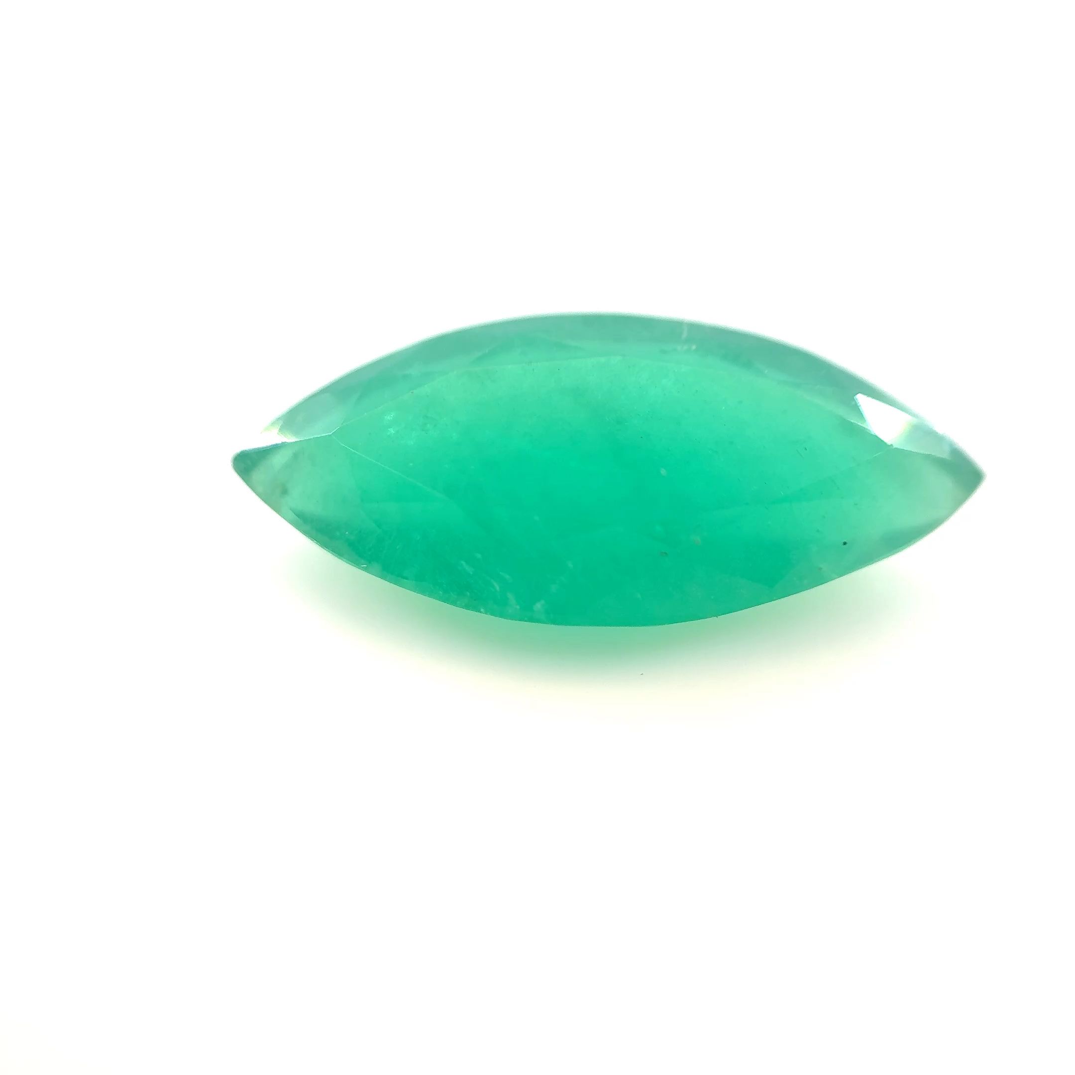 Szmaragd 7,60 ct, zielony, szlif markiza