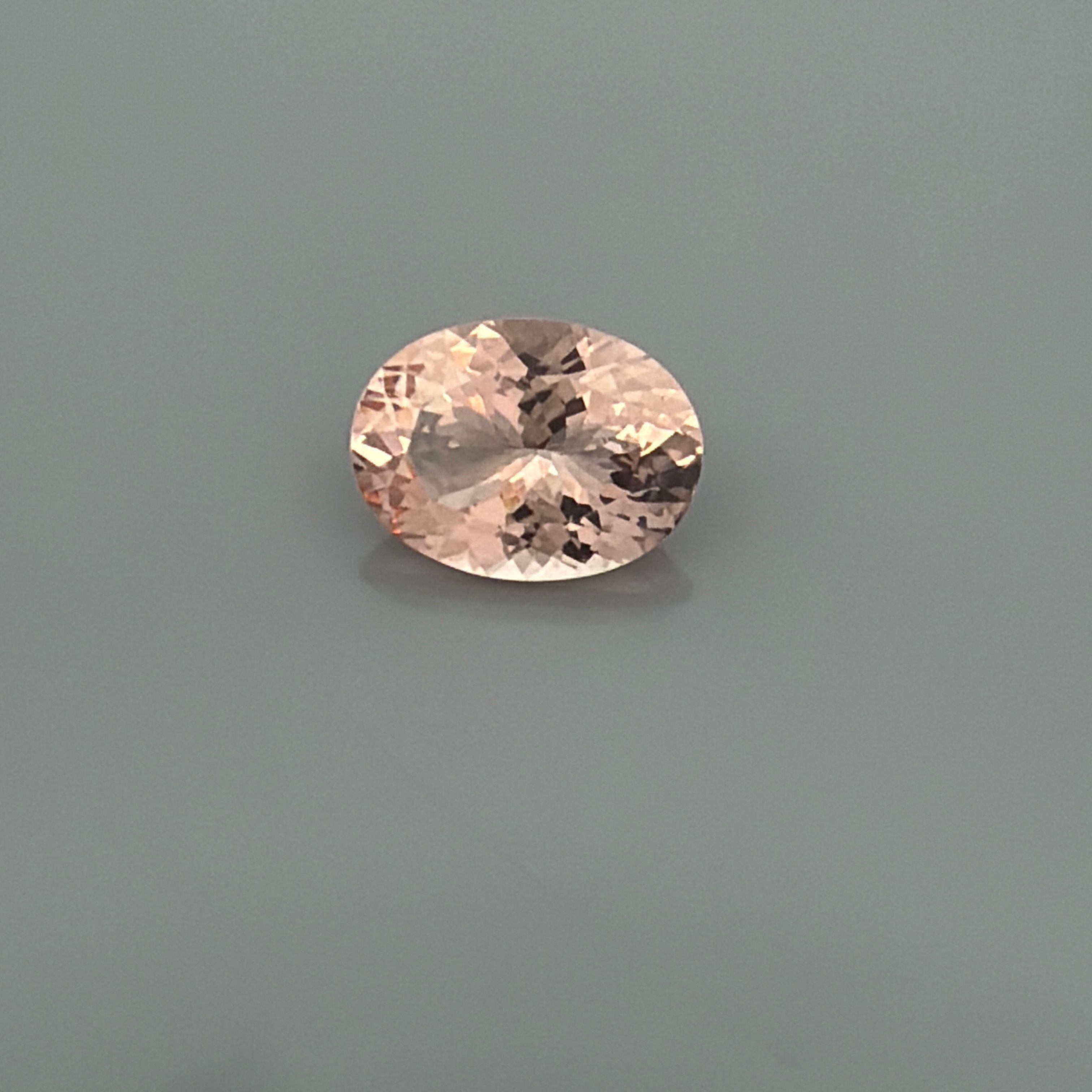 Morganit 5,58 ct, różowy, szlif owalny