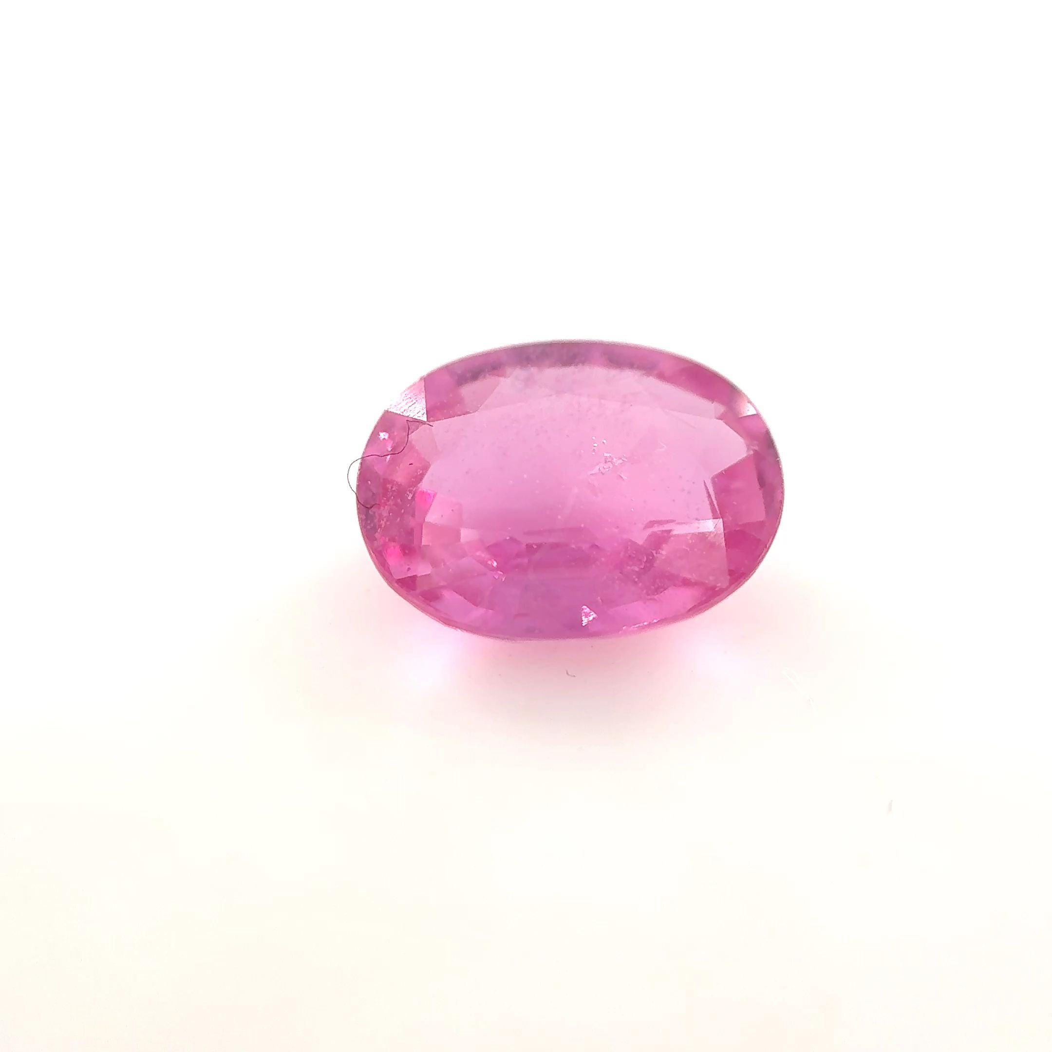Szafir 2,26 ct, różowy, szlif owalny