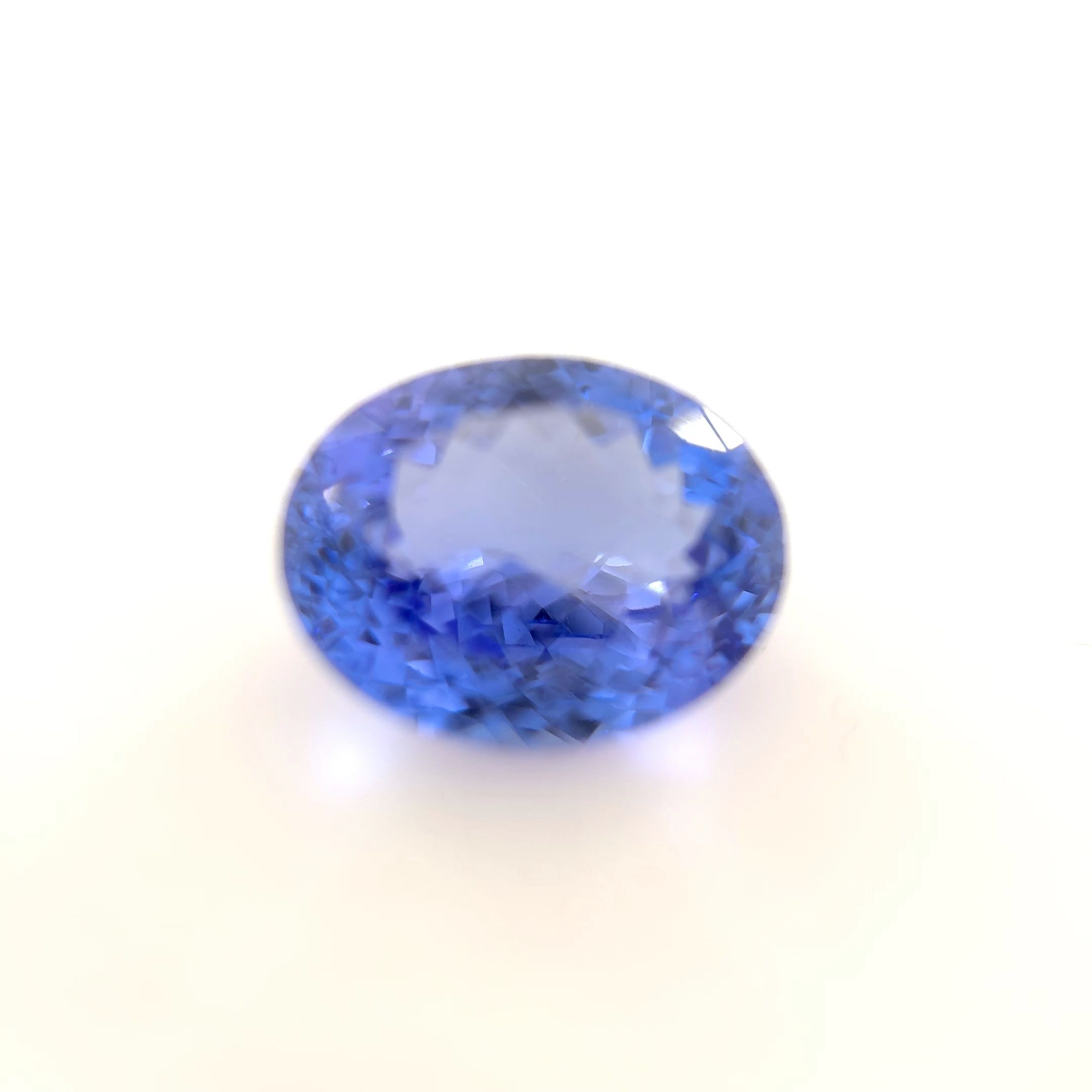 Tanzanit 3,55 ct, niebieski, szlif owalny