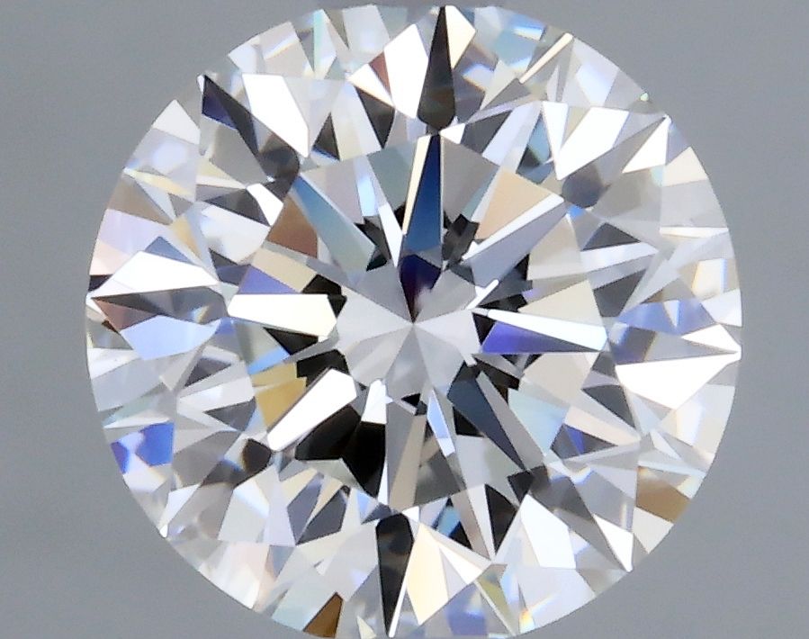 Prírodný diamant okrúhly...