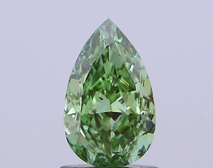 1.04 CT Fancy Vivid Green PEAR