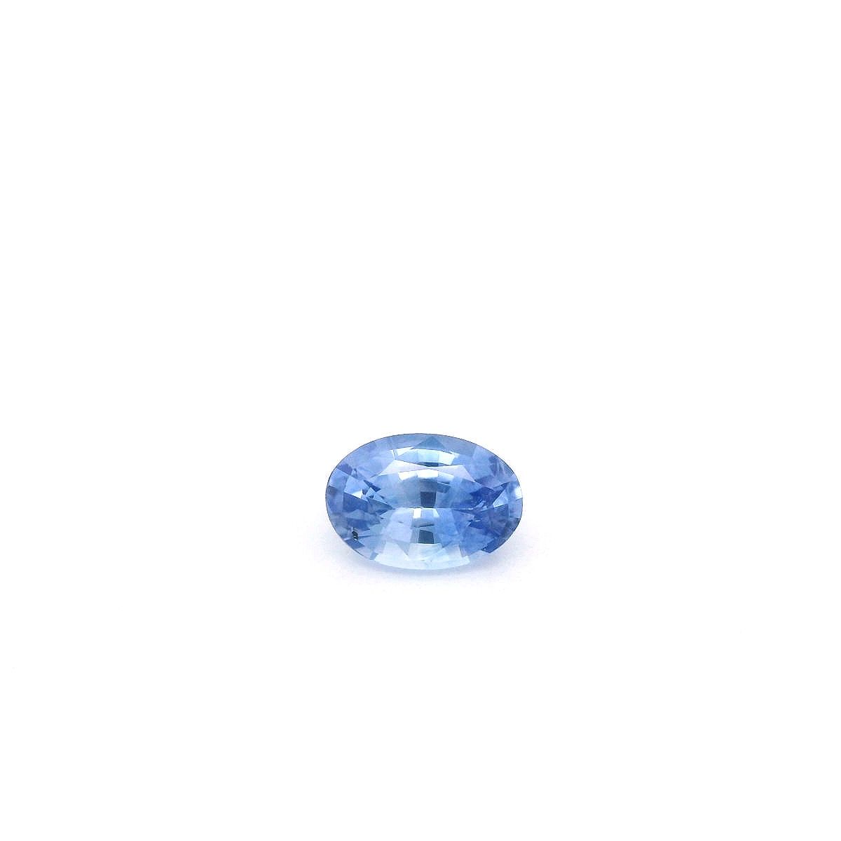 0.6 ct Oval sapphire