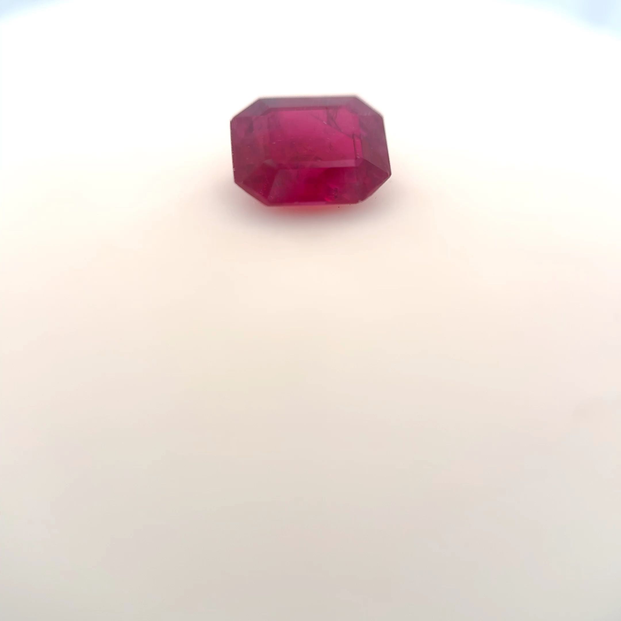 Rubin 1,21 ct, czerwony, szlif szmaragdowy