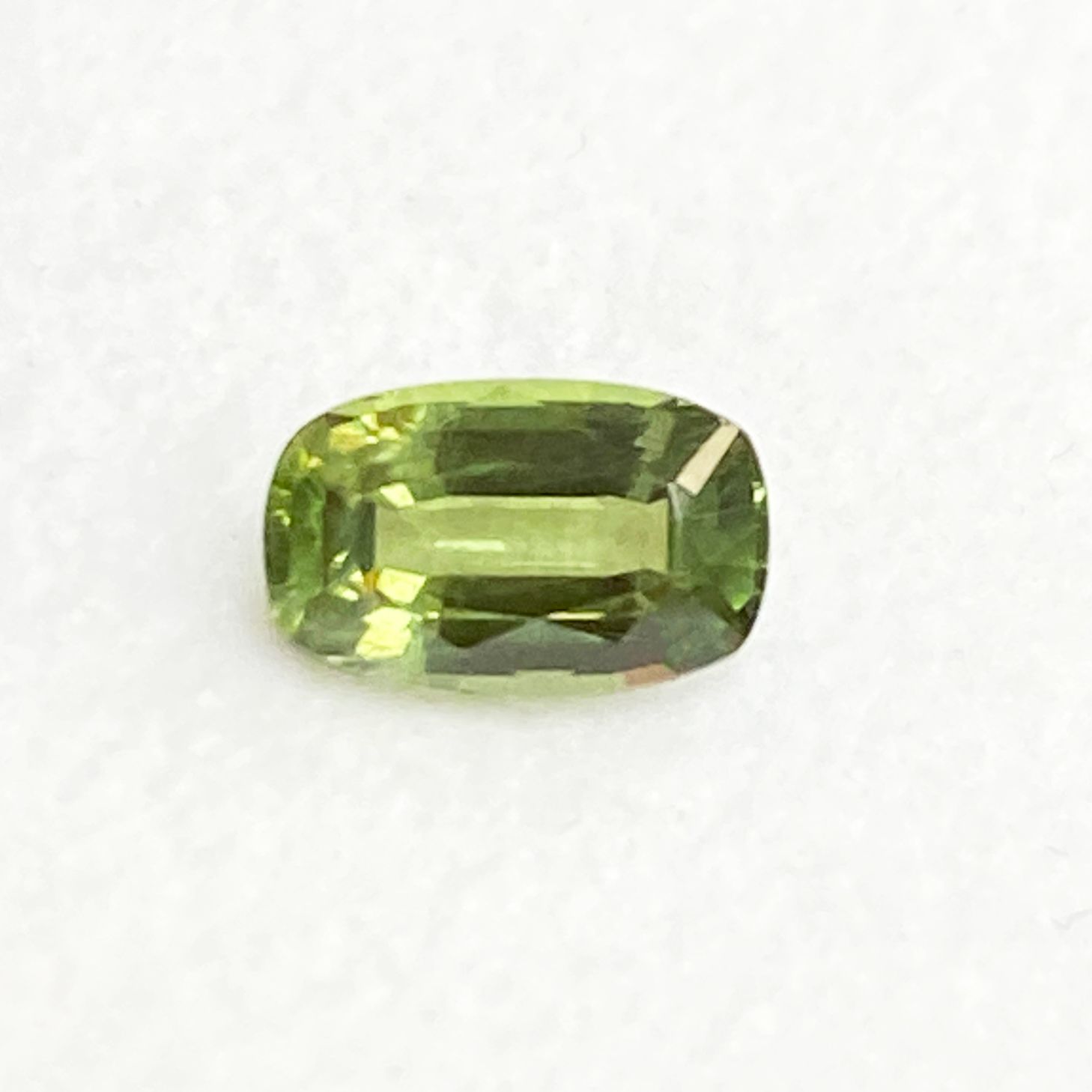 SAPPHIRE FACETED 0.98ct GREEN GREEN EC SRILANKA NONE