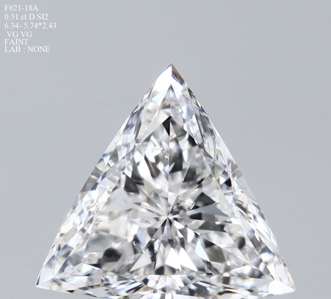 Prírodný diamant triangel,...