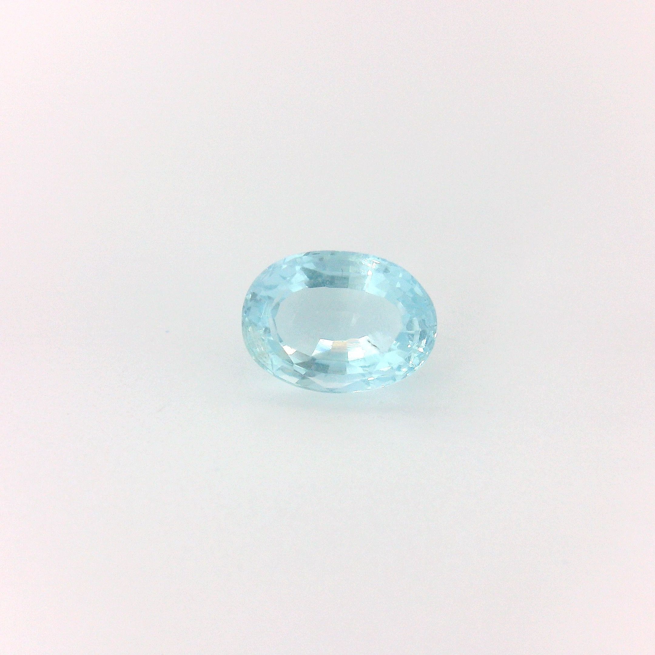 Akwamaryn 1,04 ct, niebieski, szlif owalny