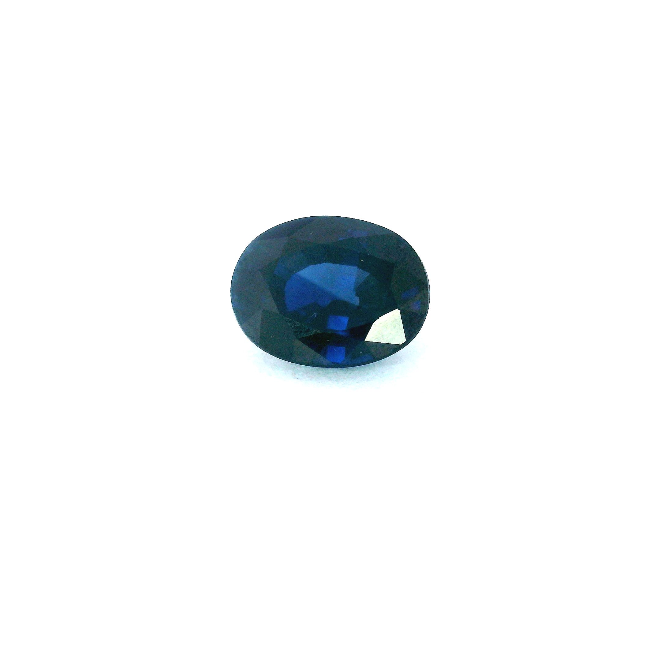 1.92 ct Oval Sapphire