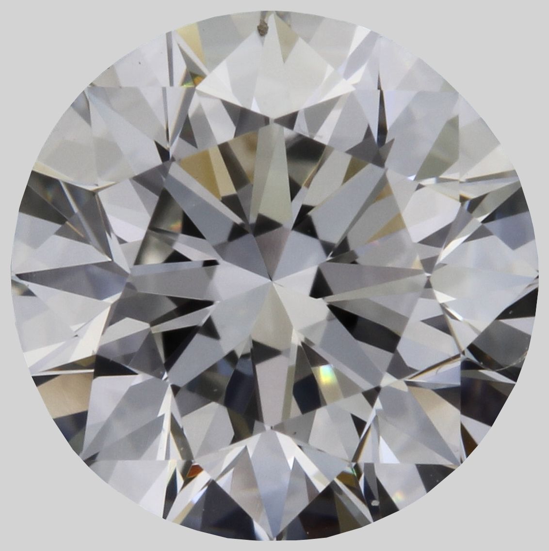 Prírodný diamant okrúhly...