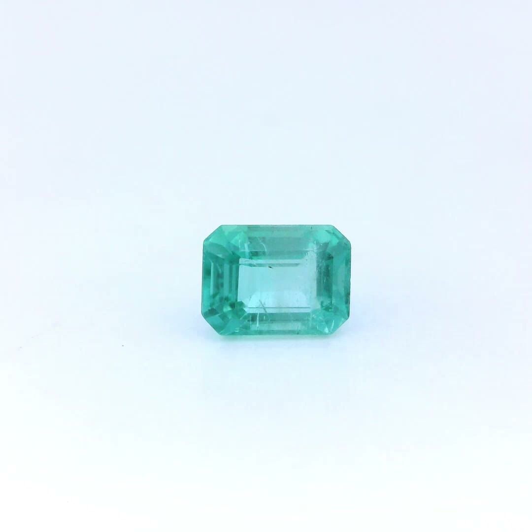 0.97 ct Emerald