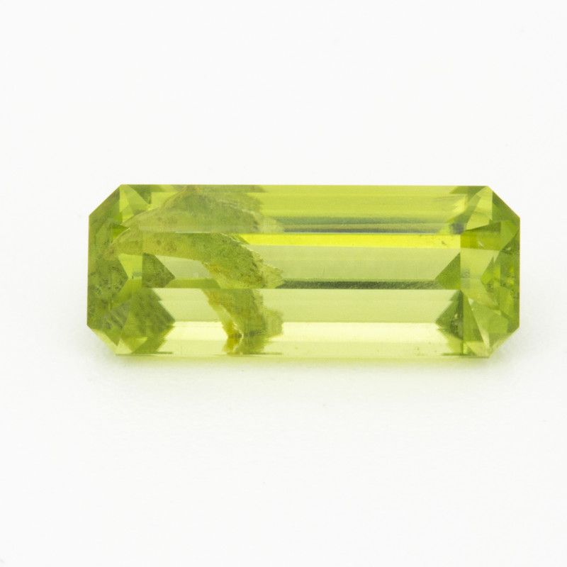 Perydot 3,57 ct, zielony, szlif szmaragdowy