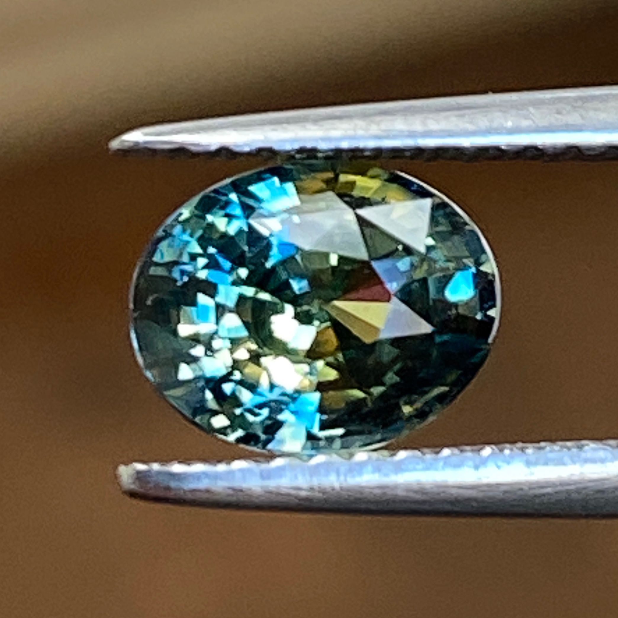 SAPPHIRE FACETED 2.0ct GREEN Blue Green EC SRILANKA NONE