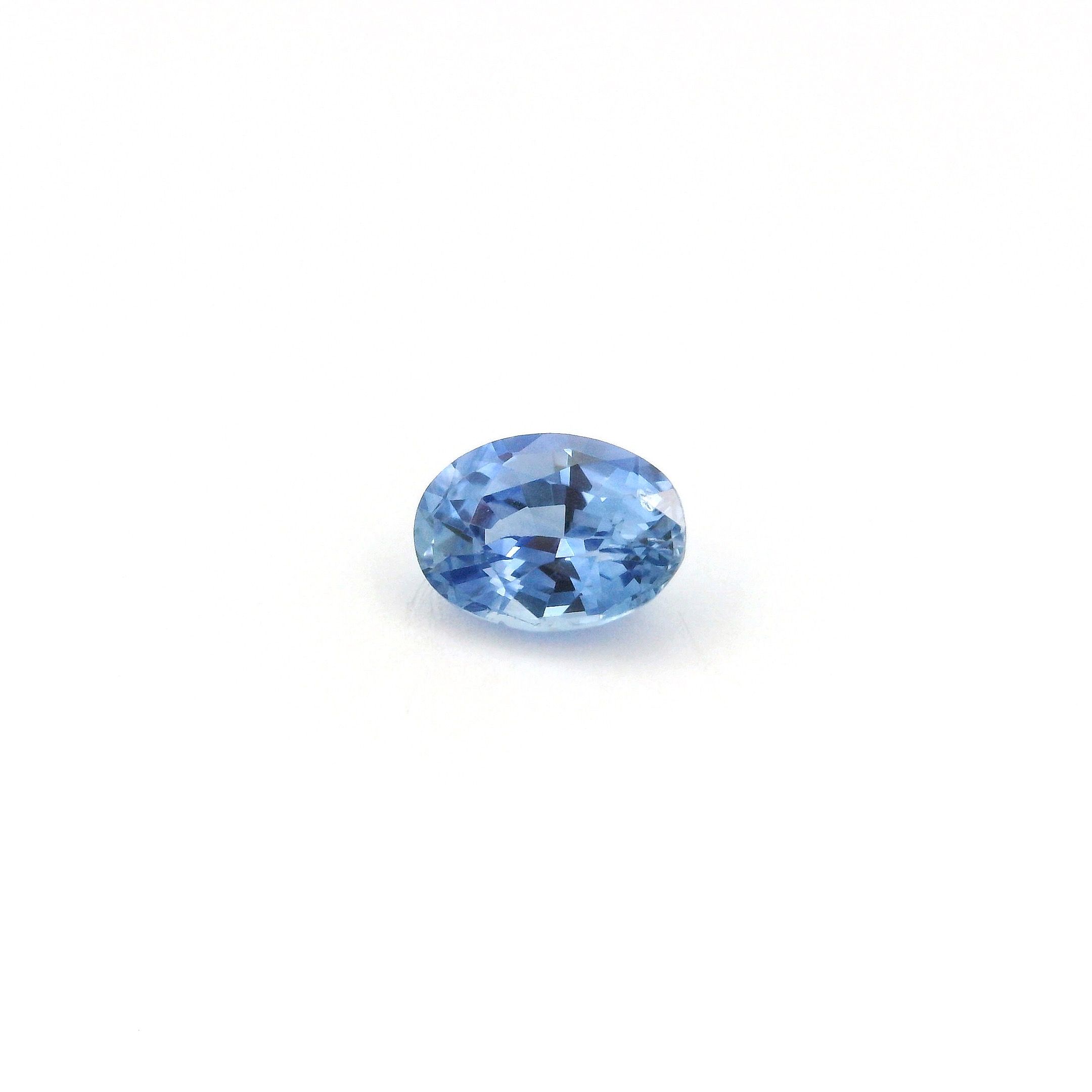 SAPPHIRE FACETED 0.89ct BLUE Medium Intense EC SRILANKA HEATED